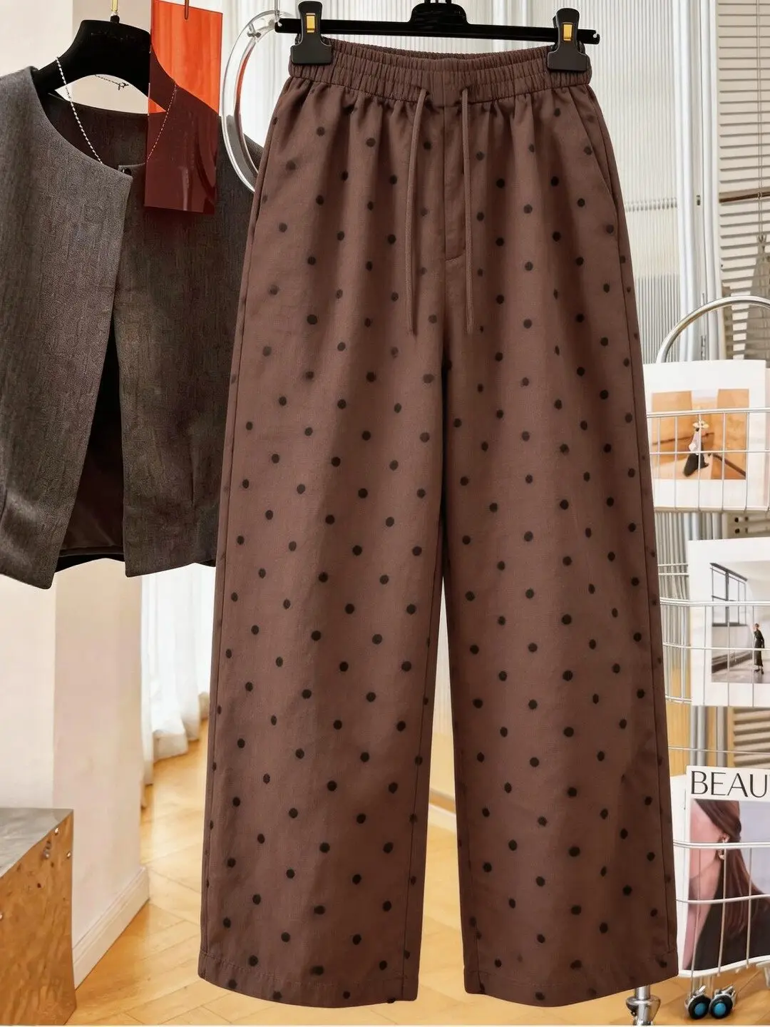 Polka Dot High Waist Wide Leg Pants Women's Elastic Waist Large Size Casual Straight Loose Female Pants Summer Season
Polka Dot High Waist Wide Leg Pants Women's Elastic Waist Large Size Casual Straight Loose Female Pants Summer Season