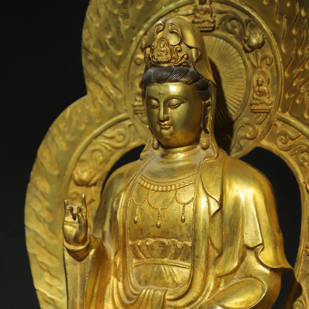 24"Tibetan Temple Collection Old Bronze Gilded Cinnabar Guanyin Bodhisattva Station Buddha Backlit Buddha Platform Worship Hall
24"Tibetan Temple Collection Old Bronze Gilded Cinnabar Guanyin Bodhisattva Station Buddha Backlit Buddha Platform Worship Hall