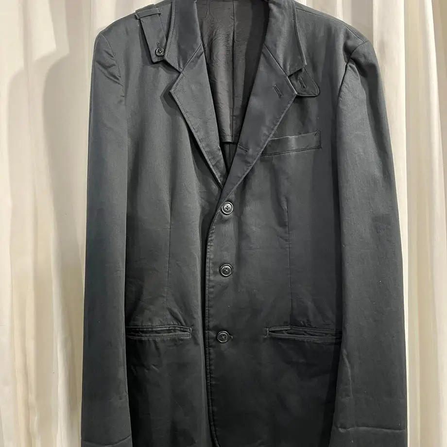 ТОП-ЯМАМОТО ® Минималистичный мужской плащ с костюмным воротником, однобортный пиджак средней длины в деловом стиле
ТОП-ЯМАМОТО ® Минималистичный мужской плащ с костюмным воротником, однобортный пиджак средней длины в деловом стиле