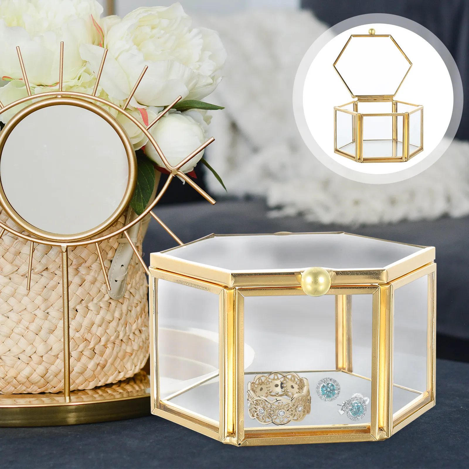 1 шт. Прозрачный шестигранный контейнер для украшений с металлическими краями, маленькая коробка для хранения серег, ожерелий, браслетов, органайзер
1 шт. Прозрачный шестигранный контейнер для украшений с металлическими краями, маленькая коробка для хранения серег, ожерелий, браслетов, органайзер