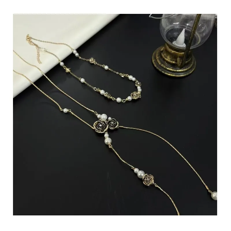 Medieval Retro Rose Pearl Fringed Double Necklace Femininity Stacked Collarbone Chain Sweater Chain
Medieval Retro Rose Pearl Fringed Double Necklace Femininity Stacked Collarbone Chain Sweater Chain