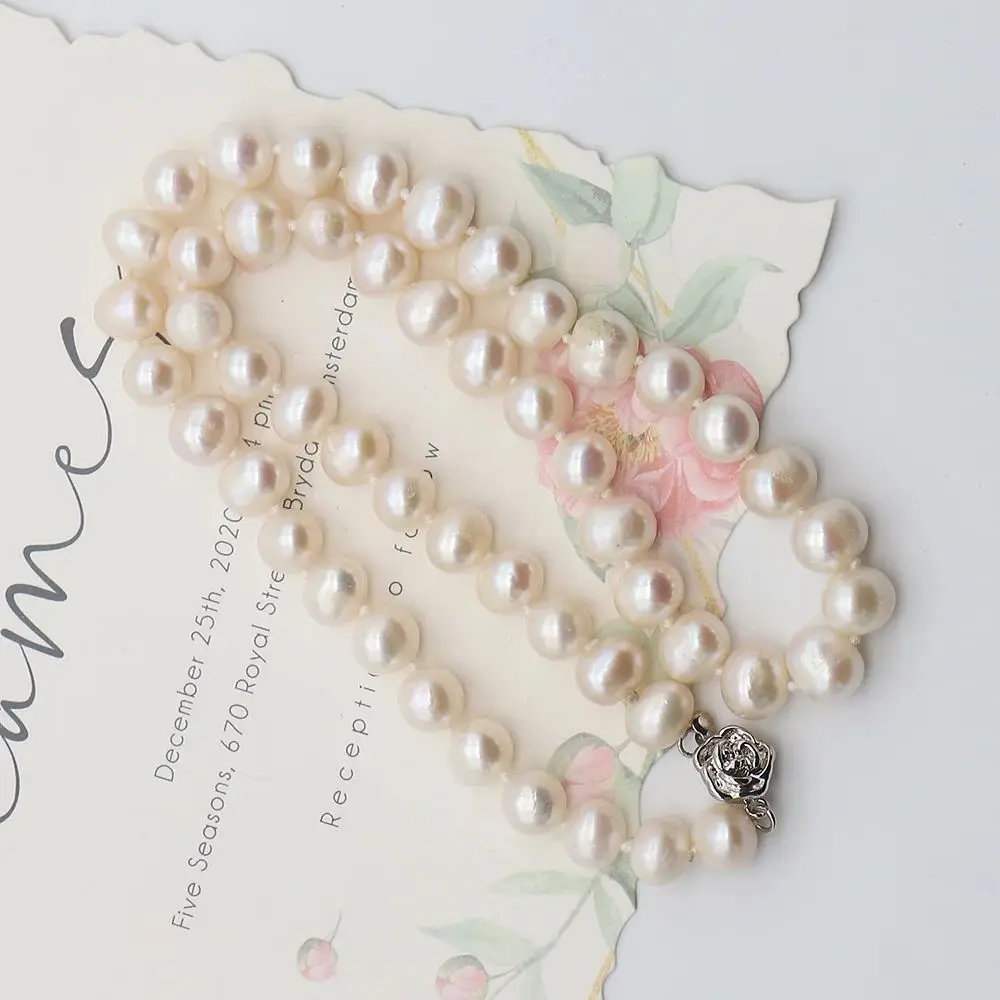 White Natural Freshwater Pearl Irregular Round Bead Necklace 8-9mm Baroque Pearl With Flower Shape Clasp Accessory Necklace Gift
White Natural Freshwater Pearl Irregular Round Bead Necklace 8-9mm Baroque Pearl With Flower Shape Clasp Accessory Necklace Gift