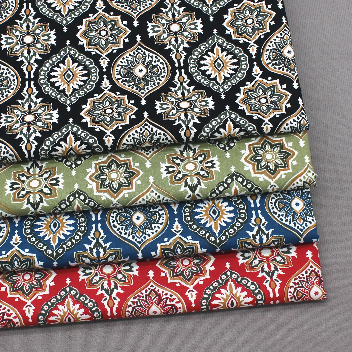 145x50cm 100% Pure Cotton Ethnic Style Floral Print Fabric Thin Cotton Cloth For DIY Dress Shirt Garment Sewing Material
145x50cm 100% Pure Cotton Ethnic Style Floral Print Fabric Thin Cotton Cloth For DIY Dress Shirt Garment Sewing Material