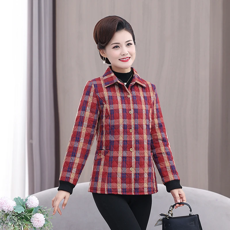 Middle-aged and Elderly Women's Cotton Coat Autumn Winter Quilted Jackets Tops Short Single-breasted Casual Jacket Outwear 5XL
Middle-aged and Elderly Women's Cotton Coat Autumn Winter Quilted Jackets Tops Short Single-breasted Casual Jacket Outwear 5XL
