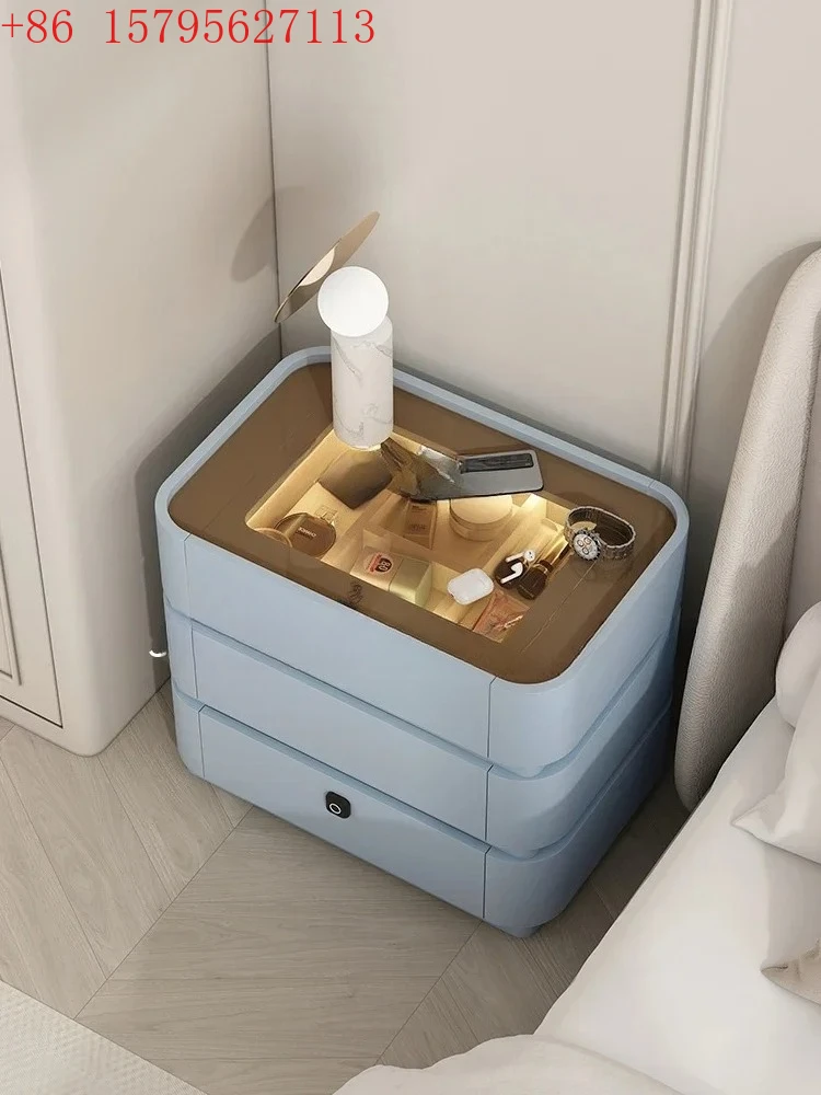 02French cream wind bedside table lamp integrated with lock pure solid wood master bedroom light luxury high sense
02French cream wind bedside table lamp integrated with lock pure solid wood master bedroom light luxury high sense