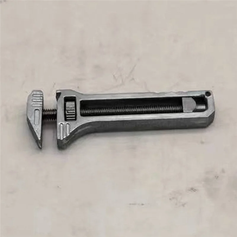 4Pcs Mini Bottle Opener Wrench Rustproof Multi Tool Wrench Adjustable Pry Bar Portable Keychain Can Screwdriver Tip-New
4Pcs Mini Bottle Opener Wrench Rustproof Multi Tool Wrench Adjustable Pry Bar Portable Keychain Can Screwdriver Tip-New