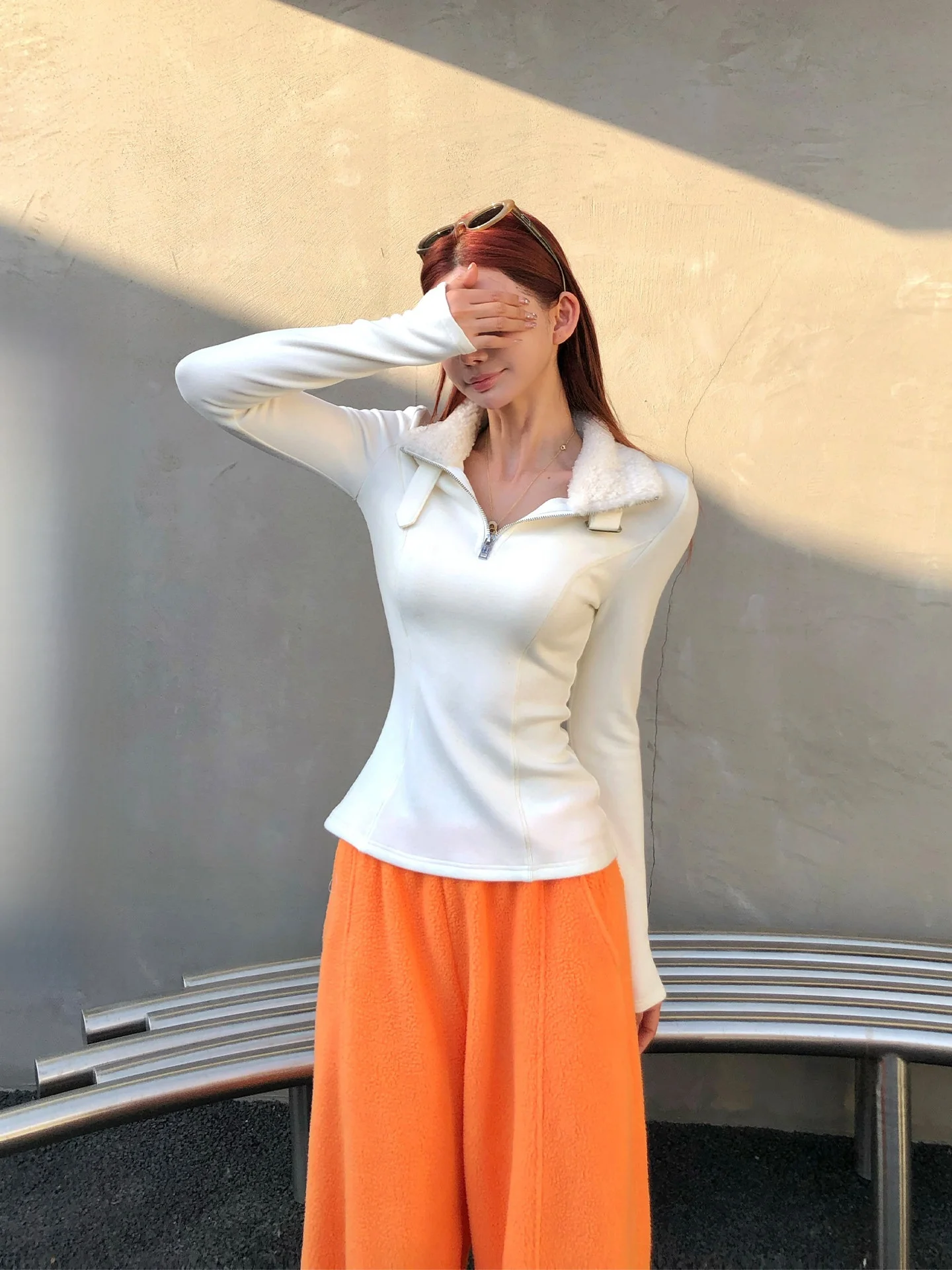 Li Wan Jun Wool Knitted Sweater Women's Winter Warm High Collar Self-Heating Slim Fit Top Korean Sle Long Sve Thermal
Li Wan Jun Wool Knitted Sweater Women's Winter Warm High Collar Self-Heating Slim Fit Top Korean Sle Long Sve Thermal