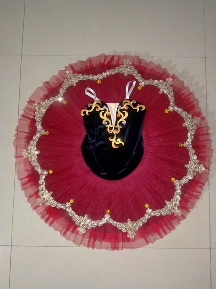 Red Ballet Tutu Skirt Professional Belly Dance Costumes Performance Clothing Velvet Tops
Red Ballet Tutu Skirt Professional Belly Dance Costumes Performance Clothing Velvet Tops