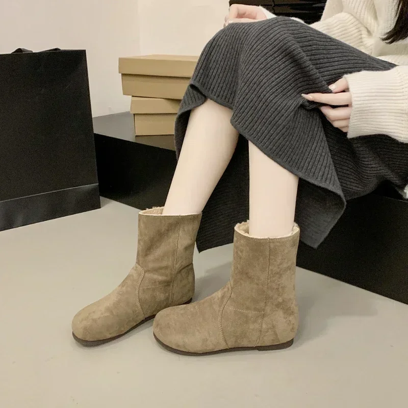 Women's Fashion Boots Low Heels Suede Sleeve Ankle Boots Warm Cozy Walking Shoes Woman Outdoor Winter Short 2024 Ladies Shoes
Women's Fashion Boots Low Heels Suede Sleeve Ankle Boots Warm Cozy Walking Shoes Woman Outdoor Winter Short 2024 Ladies Shoes