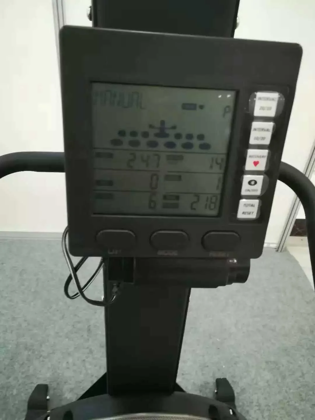 Тренажер для тренажерного зала, фитнес-фабрика, скандинавский тренажер для катания на лыжах, домашний воздушный тренажер для лыж, кардиооборудование для тренировок всего тела
Тренажер для тренажерного зала, фитнес-фабрика, скандинавский тренажер для катания на лыжах, домашний воздушный тренажер для лыж, кардиооборудование для тренировок всего тела