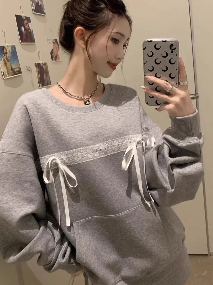 Grey Lace Splice Loose Women's Sweatshirt Spring Autumn Korean Style Knot Design Sense Lazy Style Top
Grey Lace Splice Loose Women's Sweatshirt Spring Autumn Korean Style Knot Design Sense Lazy Style Top