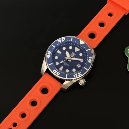 Steeldive Мужские автоматические часы 42 мм Механические наручные часы для дайвера 200 м Водонепроницаемые C3 Светящийся NH35 Сапфировый керамический безель
Steeldive Мужские автоматические часы 42 мм Механические наручные часы для дайвера 200 м Водонепроницаемые C3 Светящийся NH35 Сапфировый керамический безель