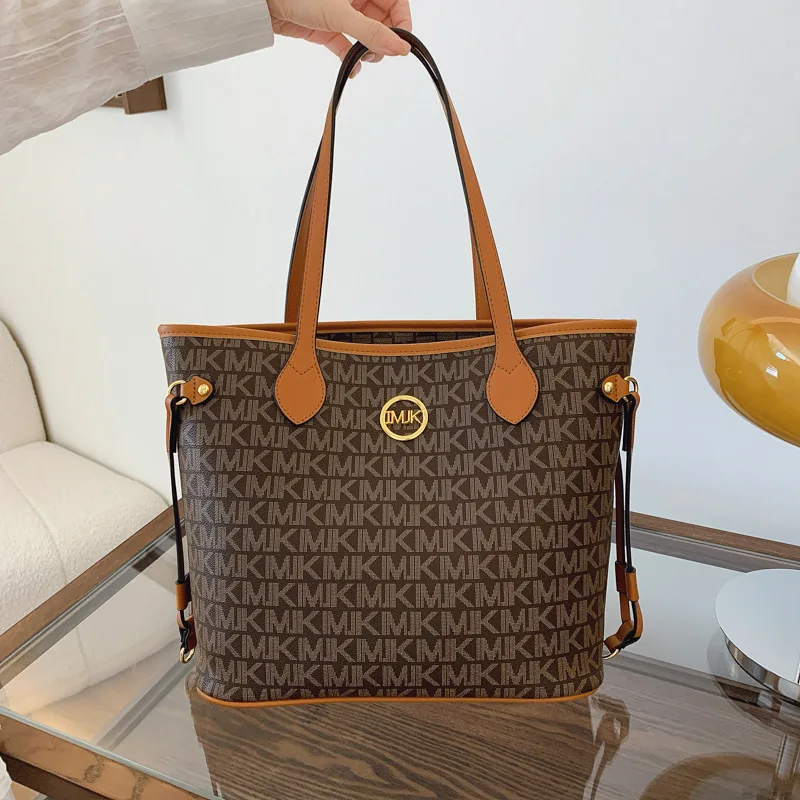 Luxury Tote Bag Women Spring New High End Shoulder Bag Vintage Minimalist Top Handle Bucket Purse Elegant Quality
Luxury Tote Bag Women Spring New High End Shoulder Bag Vintage Minimalist Top Handle Bucket Purse Elegant Quality