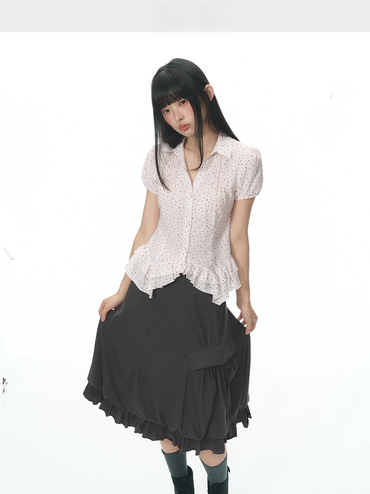 YUPH Women's Slim Fit Shirt with Bubble Sleeves And Polka Dot Hem Korean Style Short Sleeve Silk Cotton Top Skin-friendly Bre...
YUPH Women's Slim Fit Shirt with Bubble Sleeves And Polka Dot Hem Korean Style Short Sleeve Silk Cotton Top Skin-friendly Bre...