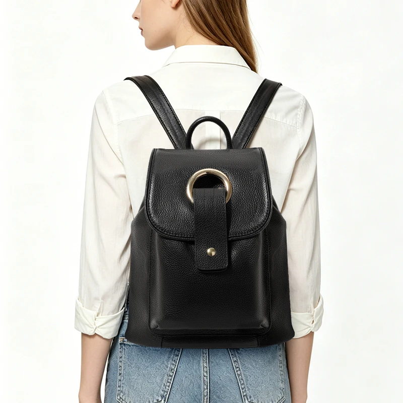 Fashionable black top-grain cowhide women's backpack, large capacity, casual, commuting and travel backpack, simple schoolbag
Fashionable black top-grain cowhide women's backpack, large capacity, casual, commuting and travel backpack, simple schoolbag