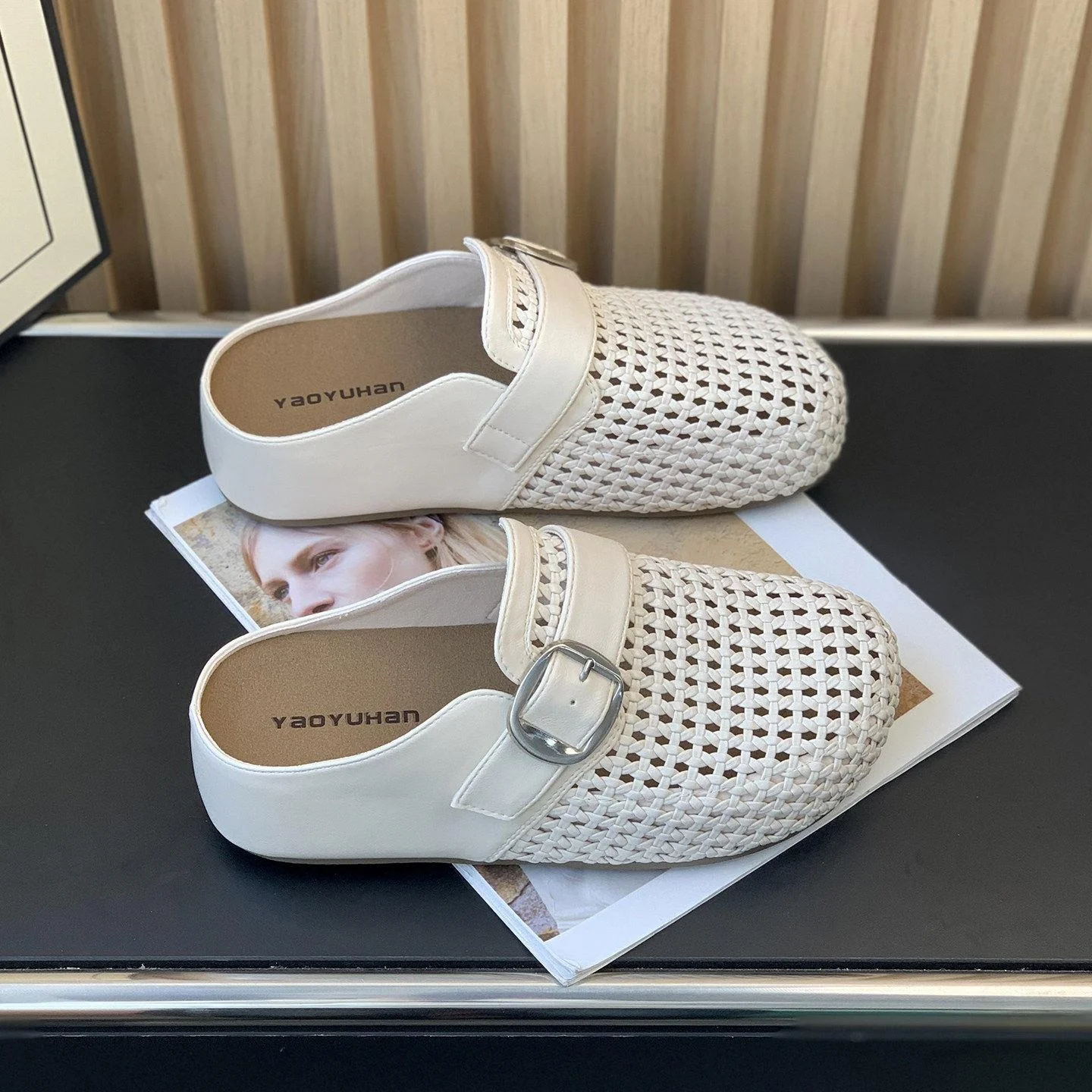 Women's Summer 2026 Breathable Woven Toe Slippers Thick Bottom Hollow out Outdoor Wearable Mules Comfortable round Toe Sandals
Women's Summer 2026 Breathable Woven Toe Slippers Thick Bottom Hollow out Outdoor Wearable Mules Comfortable round Toe Sandals