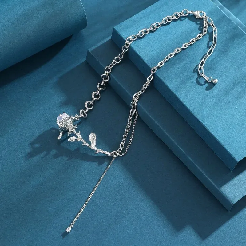 Женское ожерелье с фиолетовой розой, милое и крутое ожерелье на ключице, модное ожерелье для одежды, ожерелье с нишевым дизайном 
Женское ожерелье с фиолетовой розой, милое и крутое ожерелье на ключице, модное ожерелье для одежды, ожерелье с нишевым дизайном