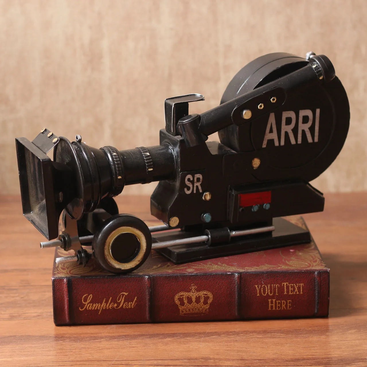 1 Vintage do old sewing machine living room room decoration pieces Bar shop cafe Wine Cabinet TV Retro Creative Model Ornaments
1 Vintage do old sewing machine living room room decoration pieces Bar shop cafe Wine Cabinet TV Retro Creative Model Ornaments