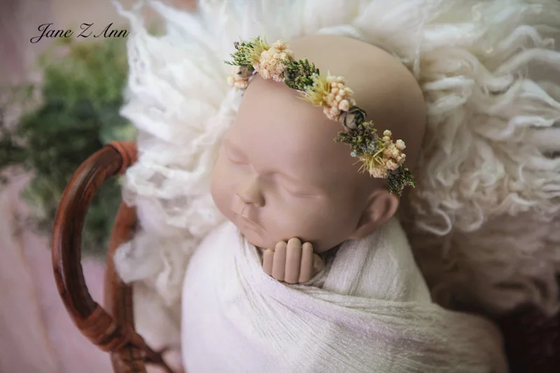 Children photography headwear eternal flower hair bandnewborn100 days baby studio props flower may fall off
Children photography headwear eternal flower hair bandnewborn100 days baby studio props flower may fall off