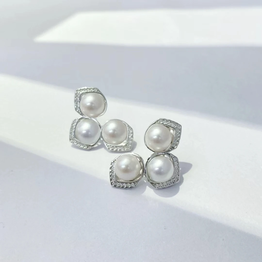 Wholesale S925 Sterling Silver Earrings Mount Findings Settings Base Mounting Parts Accessory for 6-7mm Pearls 5 pairs/lot
Wholesale S925 Sterling Silver Earrings Mount Findings Settings Base Mounting Parts Accessory for 6-7mm Pearls 5 pairs/lot