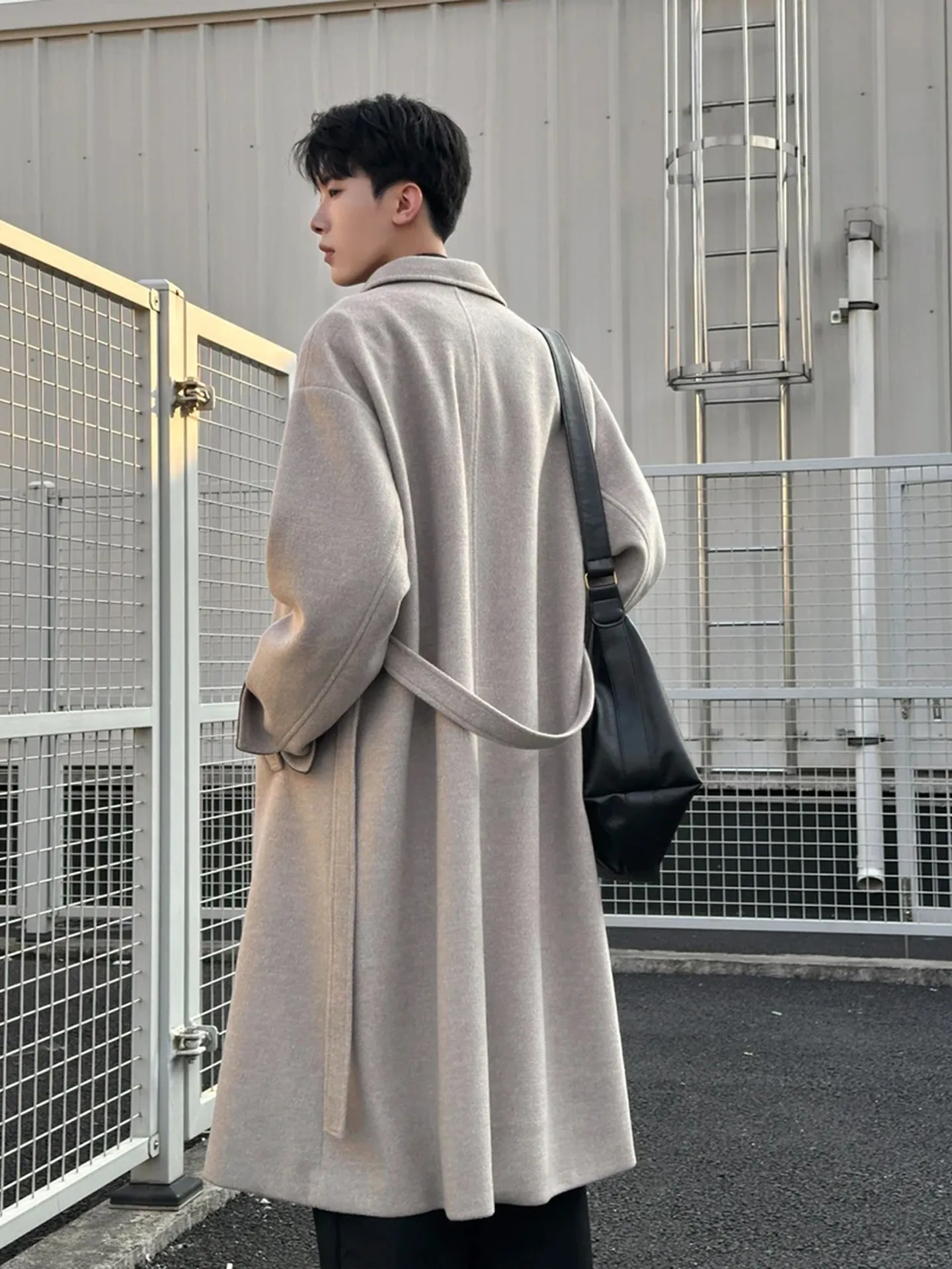 Trench Uniform Coat Mens South Korean Fashion White Simple Regular Fall Spring Shoulder Slim Fitted Contrast Blue Modern Unique
Trench Uniform Coat Mens South Korean Fashion White Simple Regular Fall Spring Shoulder Slim Fitted Contrast Blue Modern Unique