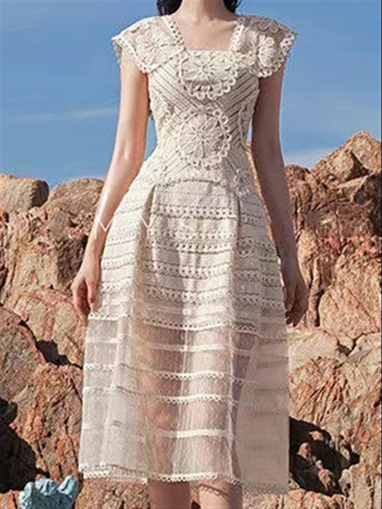 Party 2023 Summer Lace Backless Sexy Dresses Embroidery Beach Vintage Woman Runway Sundress Women Dress Boho Sleeveless Solid
Party 2023 Summer Lace Backless Sexy Dresses Embroidery Beach Vintage Woman Runway Sundress Women Dress Boho Sleeveless Solid