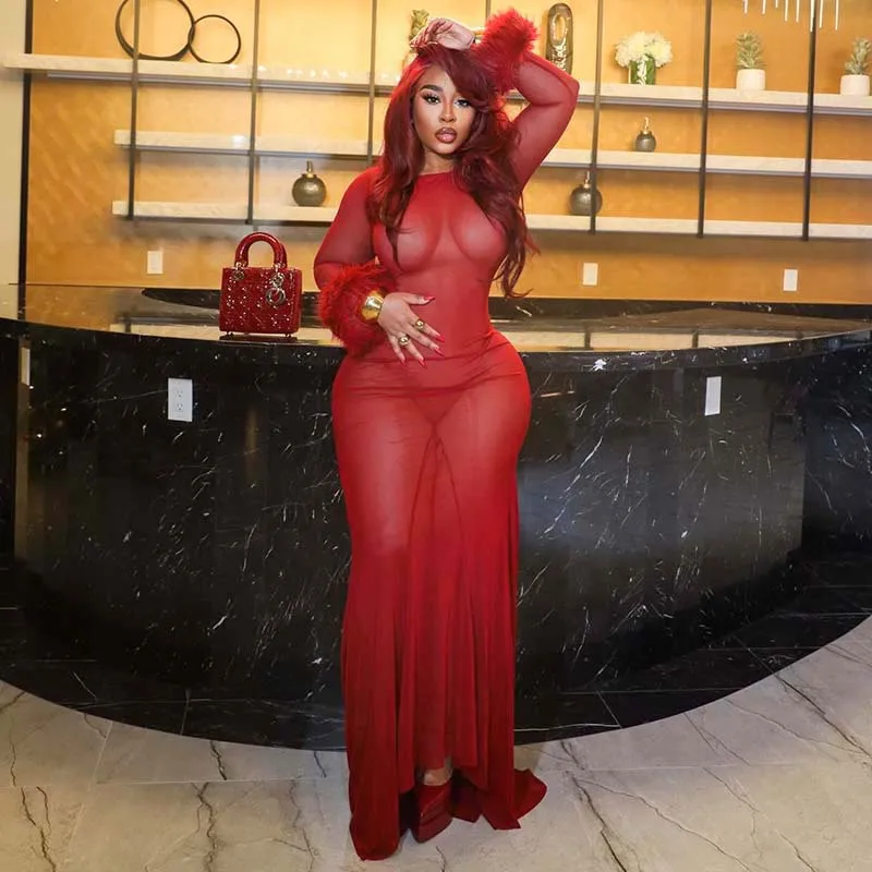 Faux Fur Patchwork Mesh Sheer Red Maxi Dress Women 2025 Spring Sexy O-neck Full Sleeve Ruched Long Robe Club Party Outfits
Faux Fur Patchwork Mesh Sheer Red Maxi Dress Women 2025 Spring Sexy O-neck Full Sleeve Ruched Long Robe Club Party Outfits