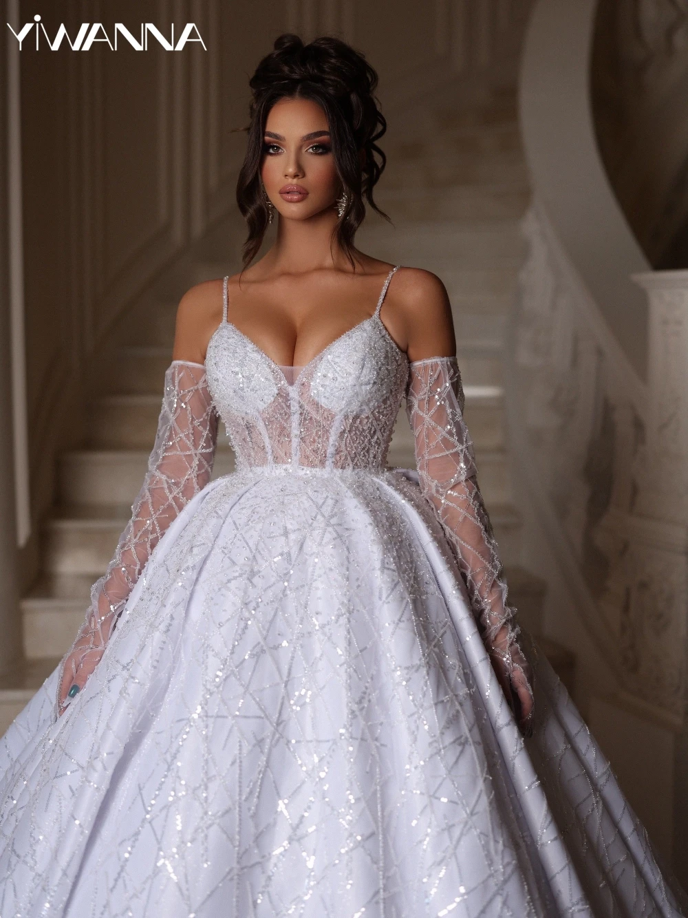 Graceful Spaghetti Straps Wedding Dress Sparkly Sequins Pearls Bride Robe Luxury Organza Ball Gown Bridal Gown Robe De Mariée
Graceful Spaghetti Straps Wedding Dress Sparkly Sequins Pearls Bride Robe Luxury Organza Ball Gown Bridal Gown Robe De Mariée