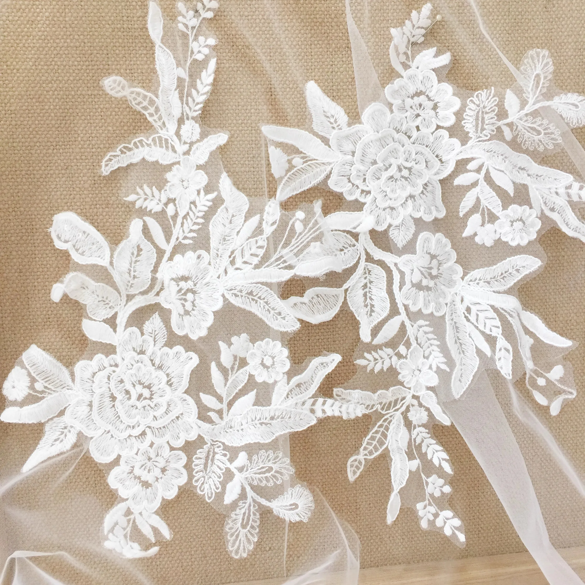 1 пара, кружевная нашивка из чистого хлопка с вышивкой и блестками, свадебное платье, наклейка, украшение, кружевная нашивка для одежды, аксессуары «сделай сам» 
1 пара, кружевная нашивка из чистого хлопка с вышивкой и блестками, свадебное платье, наклейка, украшение, кружевная нашивка для одежды, аксессуары «сделай сам»