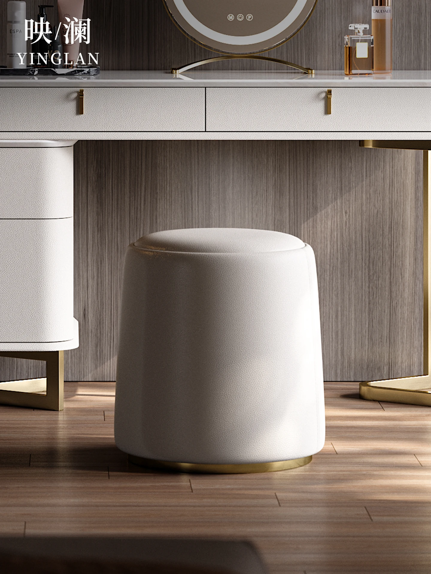 Round dressing stool Modern home bedroom Italian high-end makeup stool Villa cloakroom Light luxury makeup stool
Round dressing stool Modern home bedroom Italian high-end makeup stool Villa cloakroom Light luxury makeup stool
