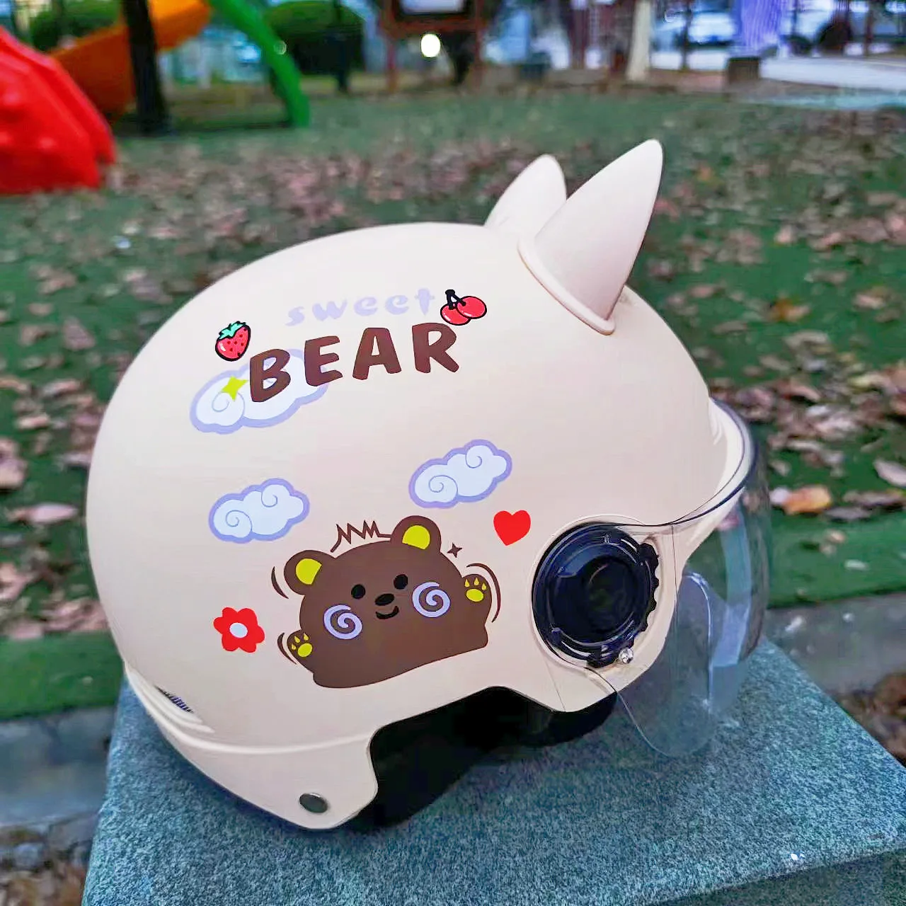 Standard Parent-child Electric Self-car Head Half Helmet for Men and Women All Seasons Universal Helmet Cartoon Riding Cute
Standard Parent-child Electric Self-car Head Half Helmet for Men and Women All Seasons Universal Helmet Cartoon Riding Cute