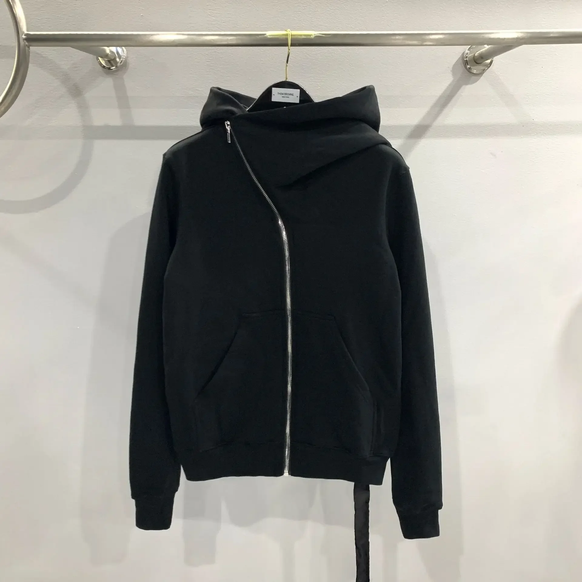 High Quality Men's and Women's Couple's Fleece Hoodie Jacket Hoodie Autumn and Winter New Version RO Style Wizard Hat
High Quality Men's and Women's Couple's Fleece Hoodie Jacket Hoodie Autumn and Winter New Version RO Style Wizard Hat