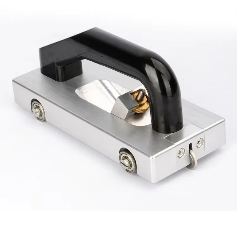 DIY Hand Tool U-Type Wheeled Groover for Vinyl Floors RTS Aluminium Alloy Welding Plastic Floor Slotting OEM
DIY Hand Tool U-Type Wheeled Groover for Vinyl Floors RTS Aluminium Alloy Welding Plastic Floor Slotting OEM