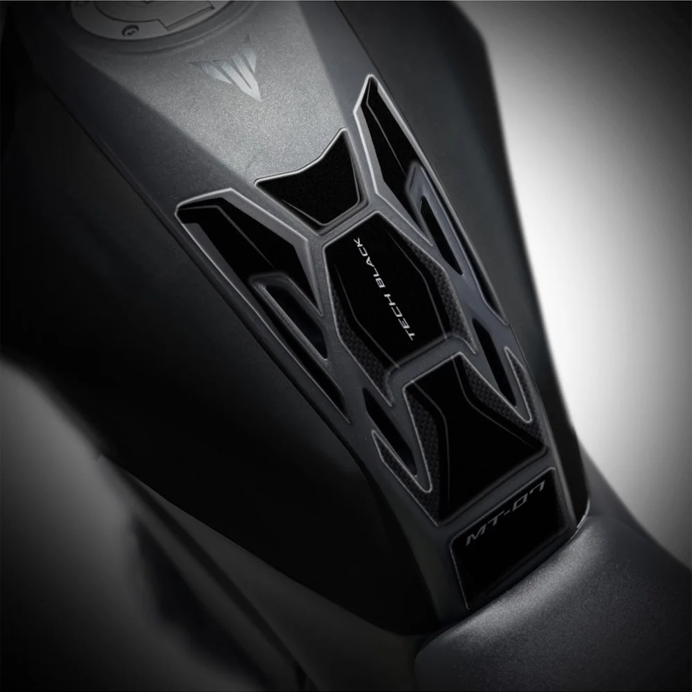 Motorcycle Tank Mat Decal Kit Waterproof Motorcycle Accessories For MT 07 MT07 2025-
Motorcycle Tank Mat Decal Kit Waterproof Motorcycle Accessories For MT 07 MT07 2025-