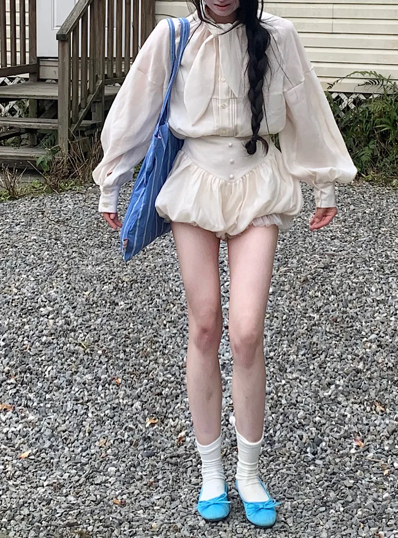 French Elegance Bunny Ear Collar Long Sleeve Shirt Women 2025 Spring Pumpkin Shorts Commuting Casual Suit
French Elegance Bunny Ear Collar Long Sleeve Shirt Women 2025 Spring Pumpkin Shorts Commuting Casual Suit