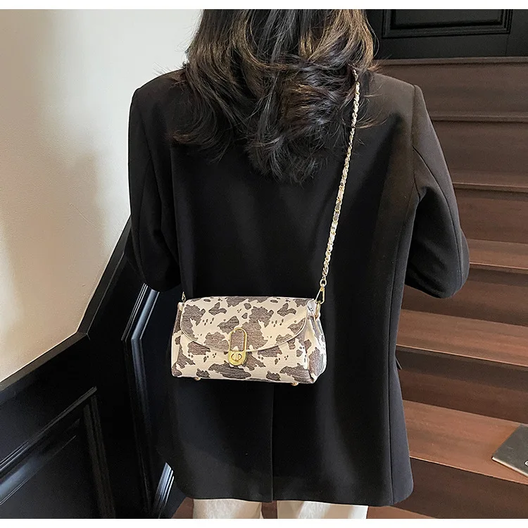 2025 Cubist Women's Crossbody - Liquid Metal Chain 3-Second Boardroom Convertible Work Tote
2025 Cubist Women's Crossbody - Liquid Metal Chain 3-Second Boardroom Convertible Work Tote