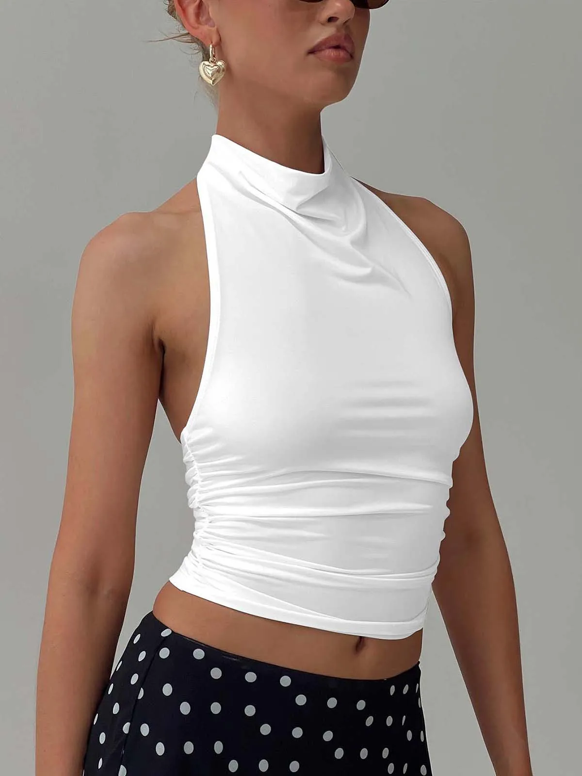 2025 Summer Bareback Solid Color Small Tank Top Half High Collar Folded Hanging Neck Women's Sleeveless Top
2025 Summer Bareback Solid Color Small Tank Top Half High Collar Folded Hanging Neck Women's Sleeveless Top