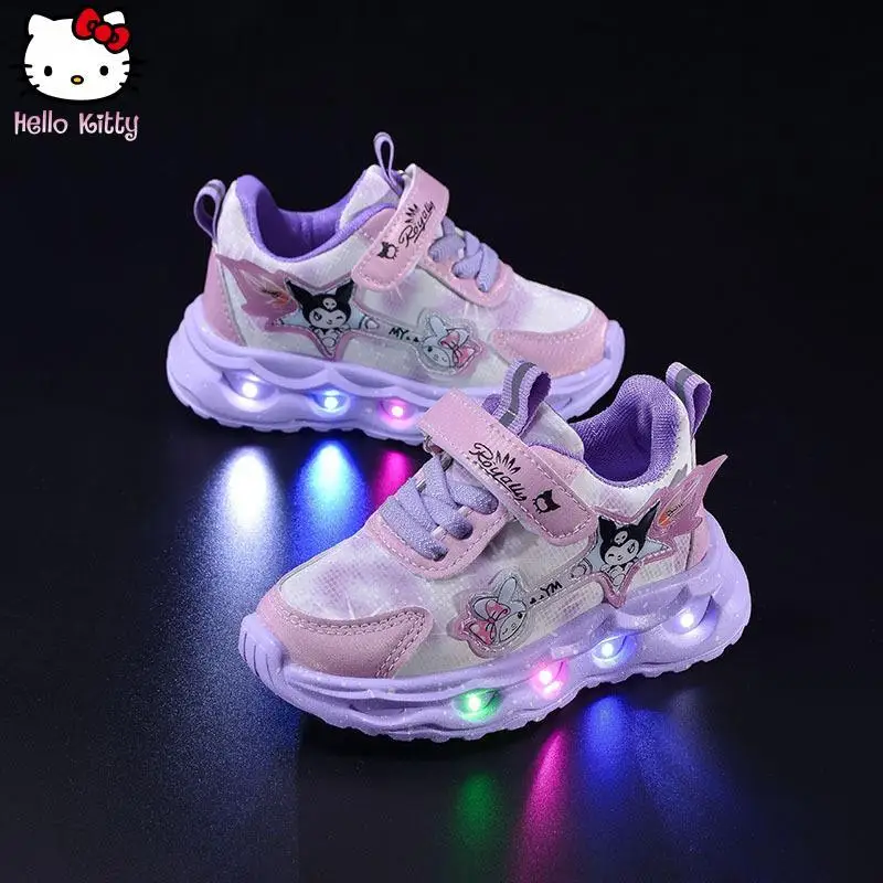 Hello Kitty Girls' Kawaii Luminous Sports Shoes Sanrio Kuromi Autumn Winter New Anime Cartoon Child Soft Soled Running Shoes
Hello Kitty Girls' Kawaii Luminous Sports Shoes Sanrio Kuromi Autumn Winter New Anime Cartoon Child Soft Soled Running Shoes