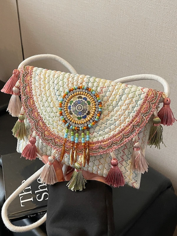 Cotton Yarn Woven Tassel Beach Vaion Crossbody Bag Women's Summer 2025 New Ethnic Sle Mobile Phone Bag ell ape
Cotton Yarn Woven Tassel Beach Vaion Crossbody Bag Women's Summer 2025 New Ethnic Sle Mobile Phone Bag ell ape