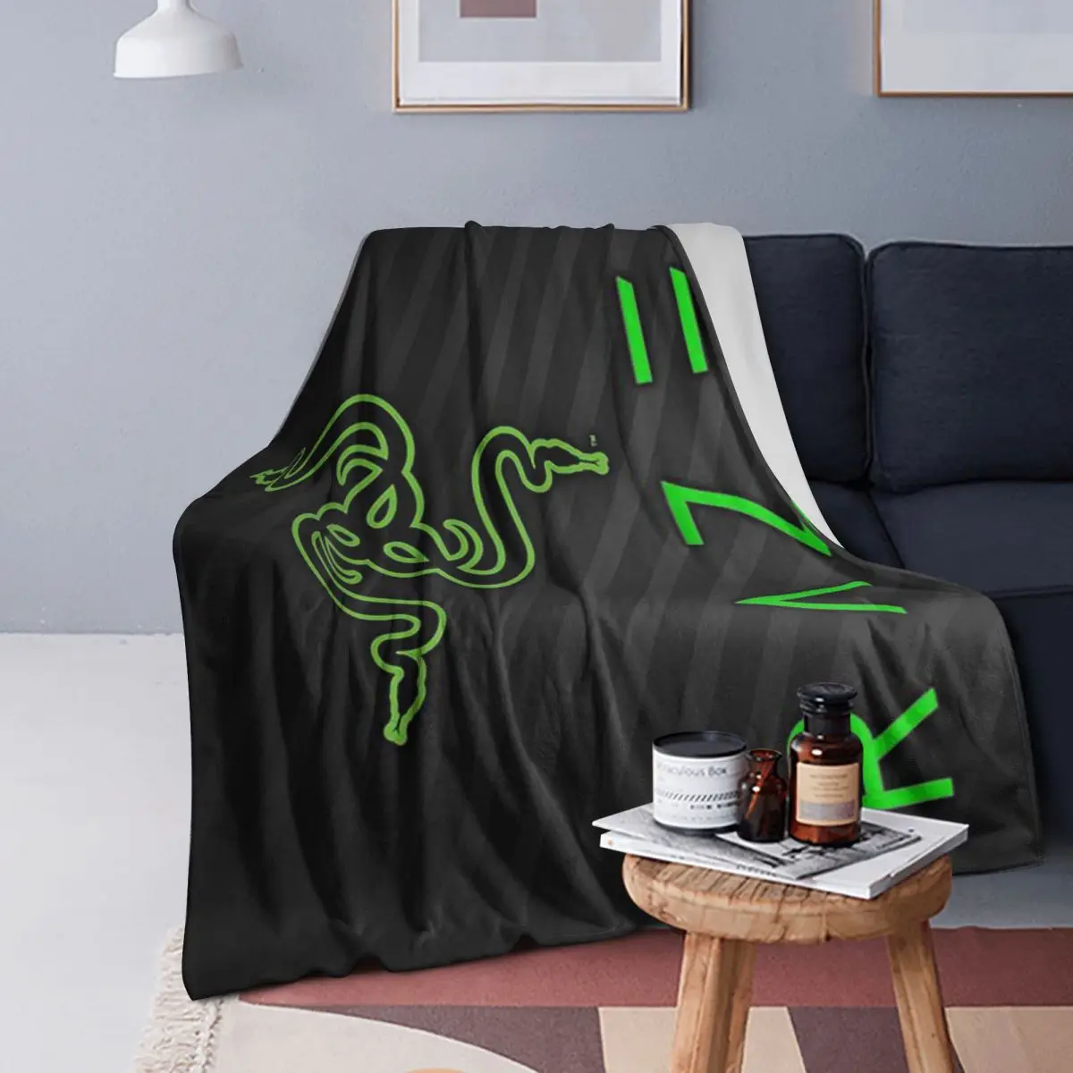 Razer Game Blanket Soft Warm Flannel Throw Blanket Cover for Bed Living room Picnic Travel Home Sofa
Razer Game Blanket Soft Warm Flannel Throw Blanket Cover for Bed Living room Picnic Travel Home Sofa