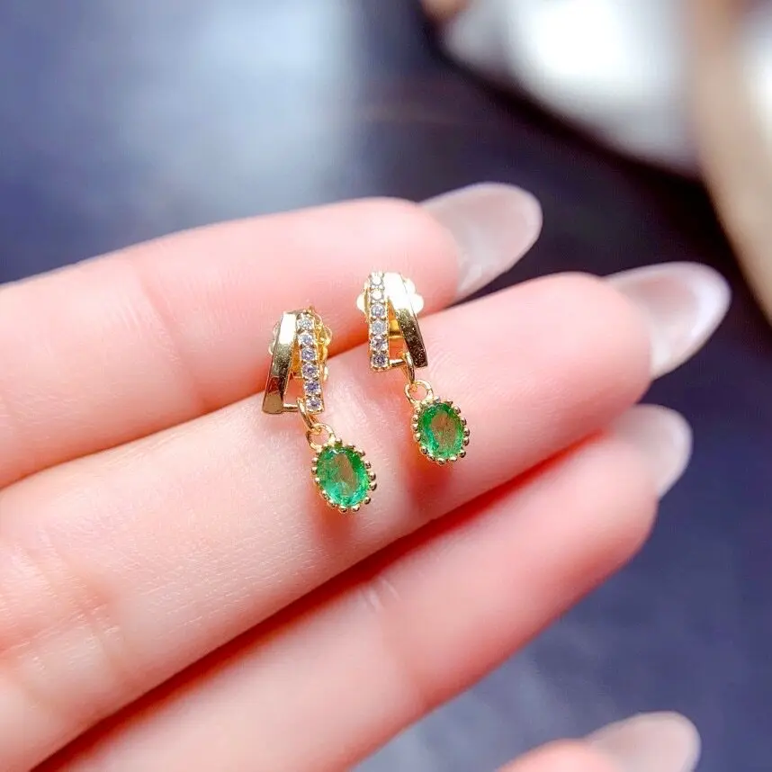 Natural Emerald Classic Earing for Woman 3mm*4mm 12 Pieces Pear Cut Silver Earring Solid 925 Silver Emerald Gift for Woman
Natural Emerald Classic Earing for Woman 3mm*4mm 12 Pieces Pear Cut Silver Earring Solid 925 Silver Emerald Gift for Woman
