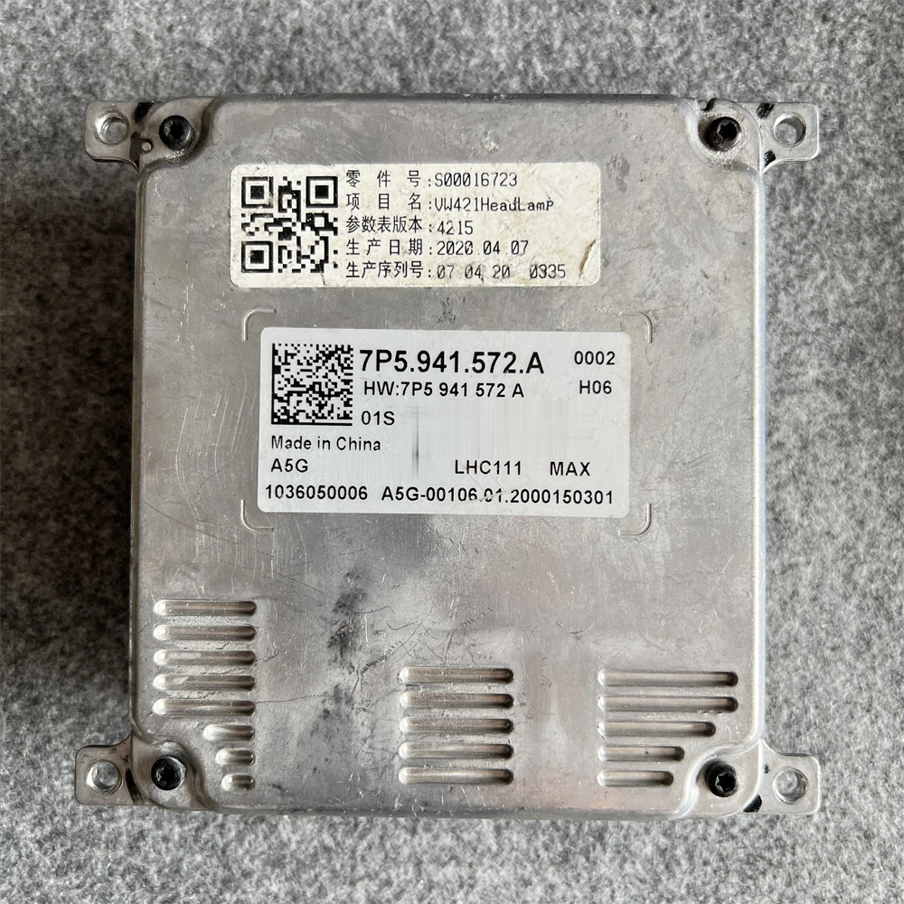 Модуль управления светодиодными фарами (балласт) 7P5941572A для Volkswagen Golf Passat 7P5 941 572 A, автозапчасти
Модуль управления светодиодными фарами (балласт) 7P5941572A для Volkswagen Golf Passat 7P5 941 572 A, автозапчасти