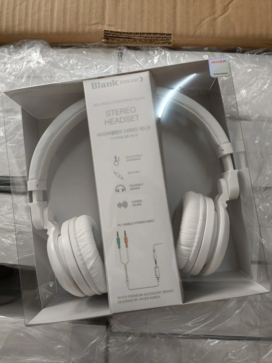 Гарнитура Hi-Fi Проводные наушники Качество звука хорошее разбросанное Новая/Новая оригинальная упаковка Igh-100
Гарнитура Hi-Fi Проводные наушники Качество звука хорошее разбросанное Новая/Новая оригинальная упаковка Igh-100