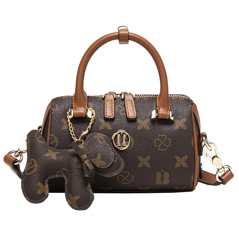 Fashionable Unique Diaper Bag High End Classic Square Satchels Women Leather Shoulder Bag Trendy Commuter Elegant
Fashionable Unique Diaper Bag High End Classic Square Satchels Women Leather Shoulder Bag Trendy Commuter Elegant