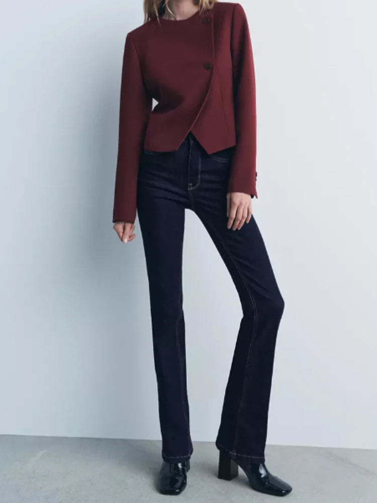 2024 autumn and winter new wine red high-end round neck short irregular long-sleeved jacket for women
2024 autumn and winter new wine red high-end round neck short irregular long-sleeved jacket for women
