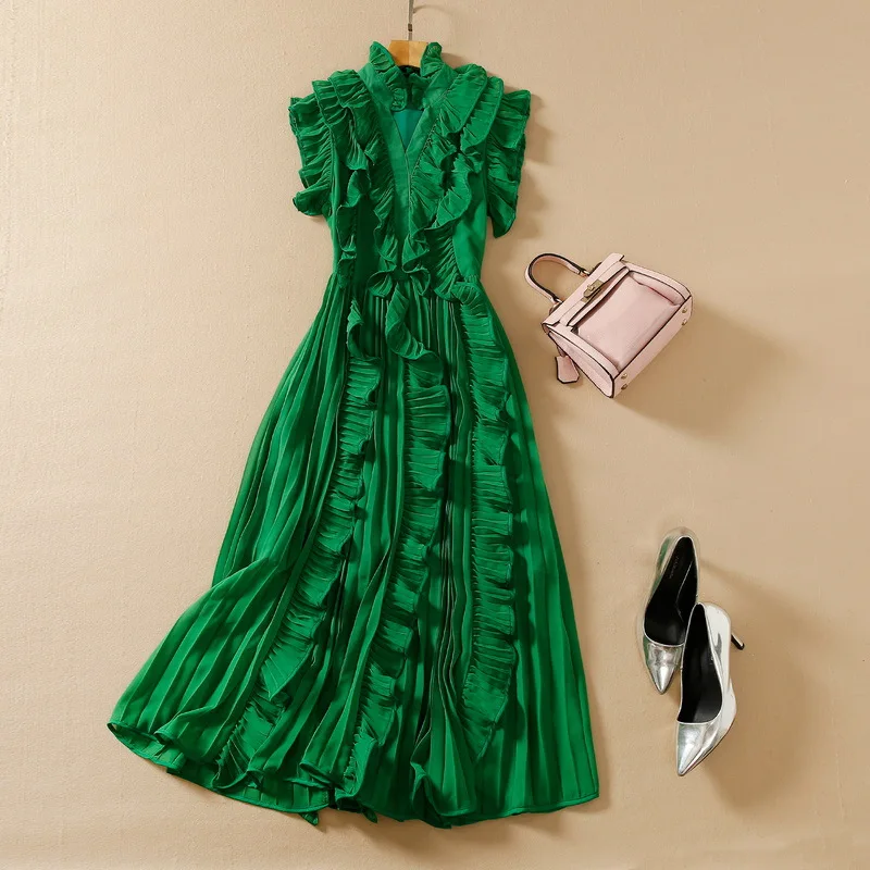 European and American women's wear spring 2022 new Short sleeves standing collar ear edge Fashionable pleated slim dress
European and American women's wear spring 2022 new Short sleeves standing collar ear edge Fashionable pleated slim dress