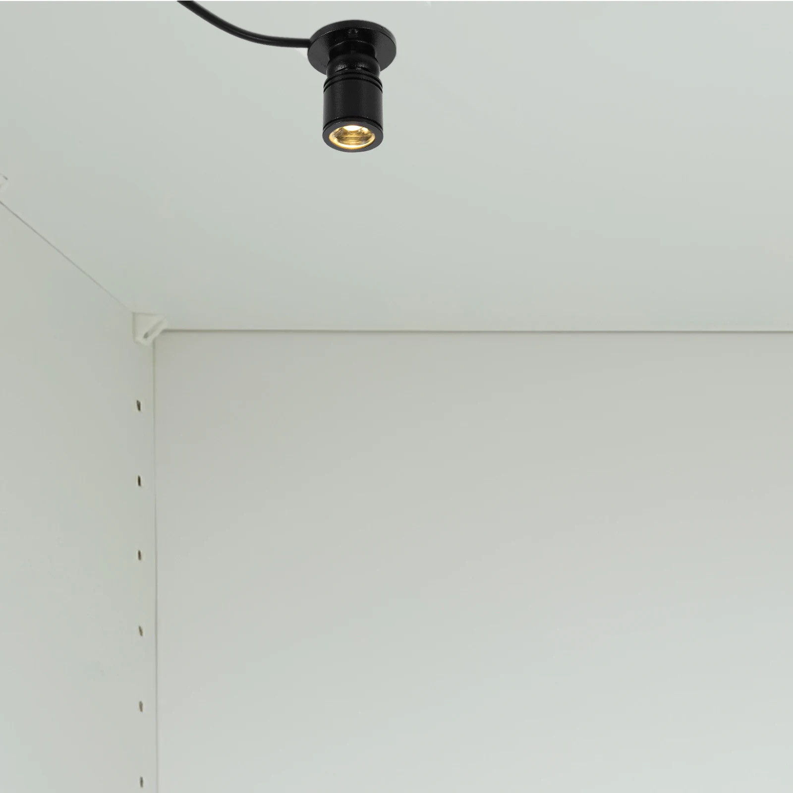 High Brightness LED Counter Spotlight USB No Drilling Mini for Displays Compact Jewelry Cabinet Lamp Adjustable Angle Tiny
High Brightness LED Counter Spotlight USB No Drilling Mini for Displays Compact Jewelry Cabinet Lamp Adjustable Angle Tiny