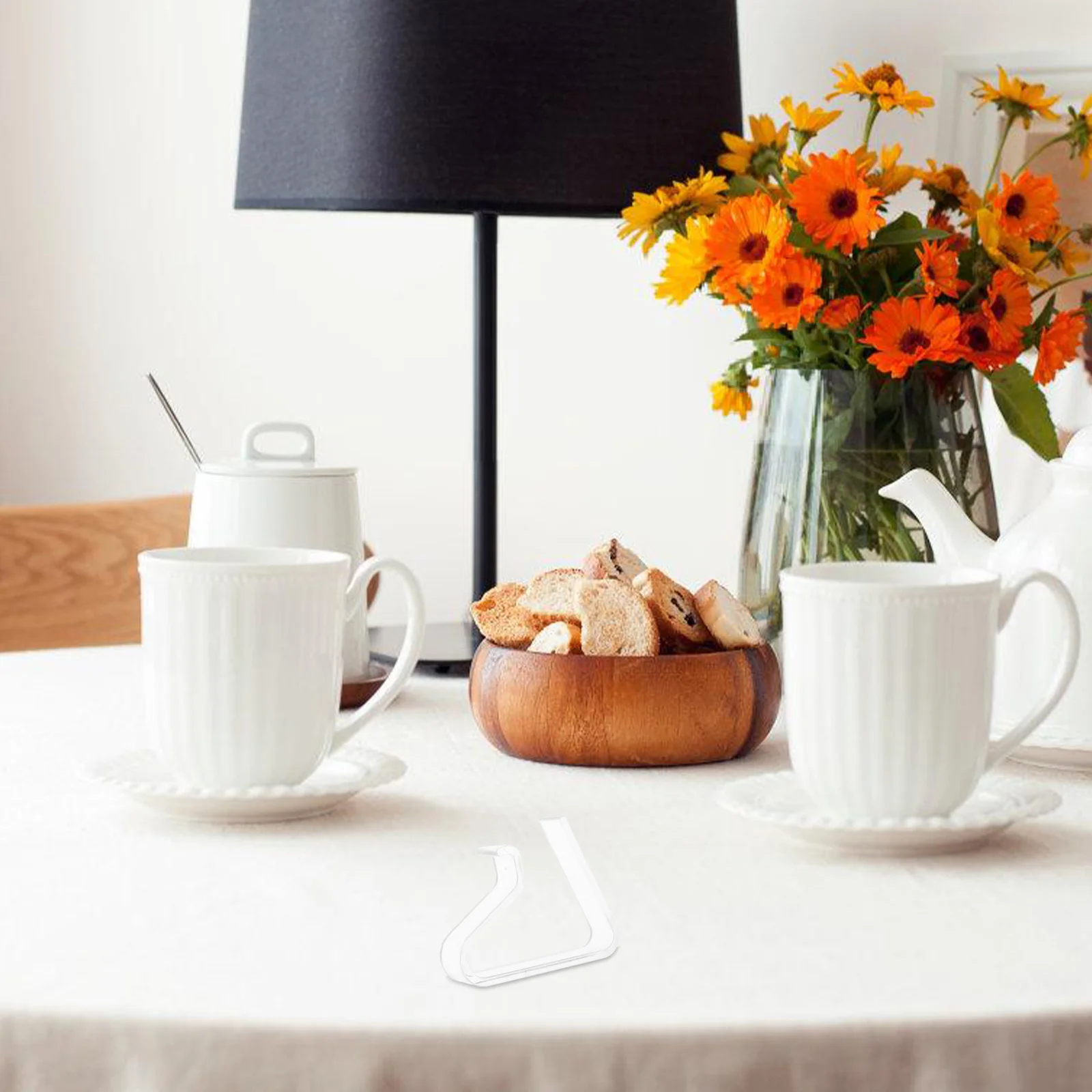 6Pcs Anti-Slip Transparent Tablecloth Clips for Outdoor Tables Picnic Table Cloth Holders Clamps Tablecloth Holders
6Pcs Anti-Slip Transparent Tablecloth Clips for Outdoor Tables Picnic Table Cloth Holders Clamps Tablecloth Holders