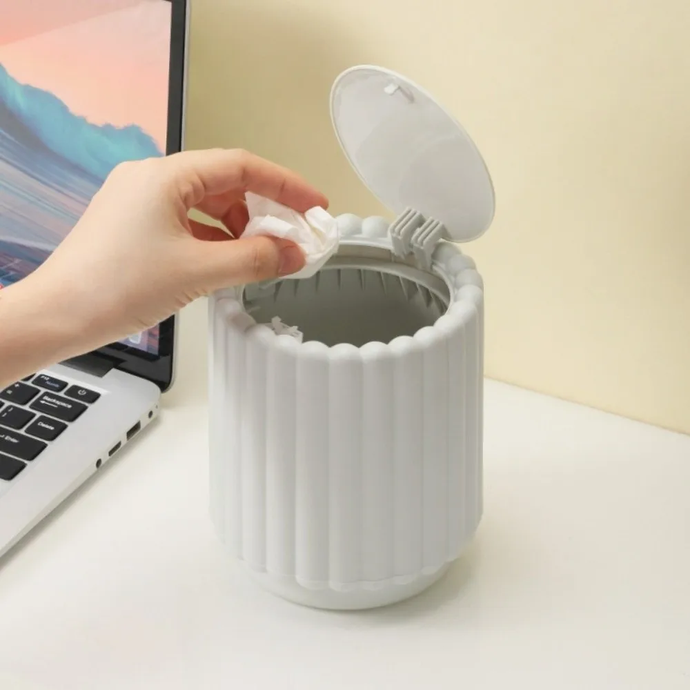 Creative Press Open Lid Desktop Trash Can Sunflower Shape Plastic Garbage Bin Large Opening Non-slip Storage Bucket Kitchen
Creative Press Open Lid Desktop Trash Can Sunflower Shape Plastic Garbage Bin Large Opening Non-slip Storage Bucket Kitchen