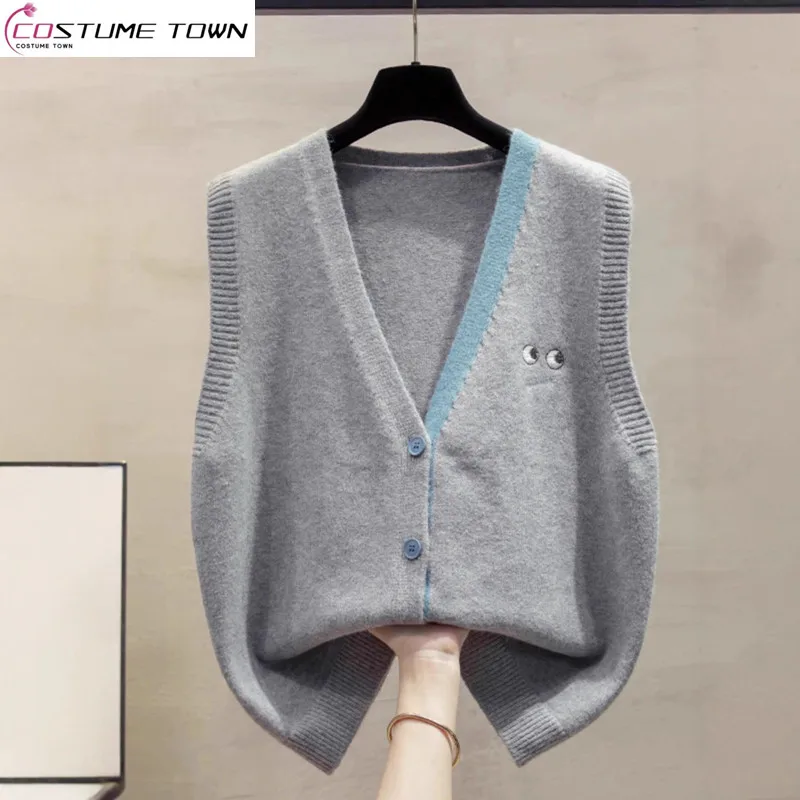Autumn and Winter Korean New Fashion Color blocked Cardigan V-neck Knitted Tank Top
Autumn and Winter Korean New Fashion Color blocked Cardigan V-neck Knitted Tank Top